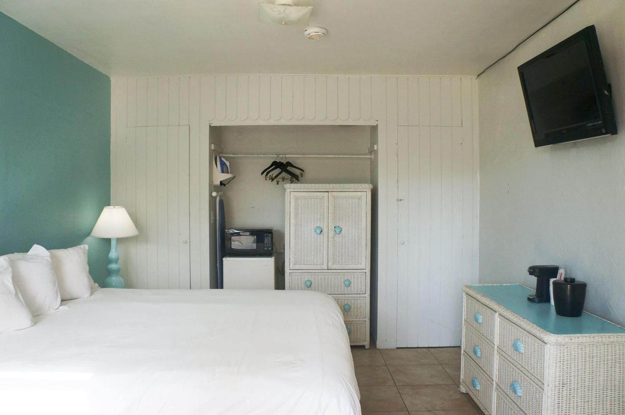 Ocean Holiday Motel Daytona Beach Bagian luar foto