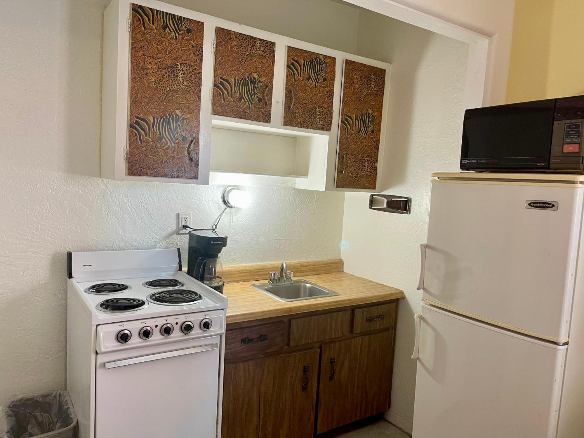 Ocean Holiday Motel Daytona Beach Bagian luar foto