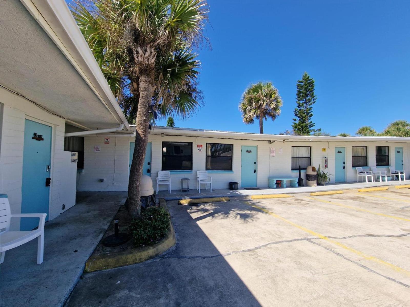 Ocean Holiday Motel Daytona Beach Bagian luar foto